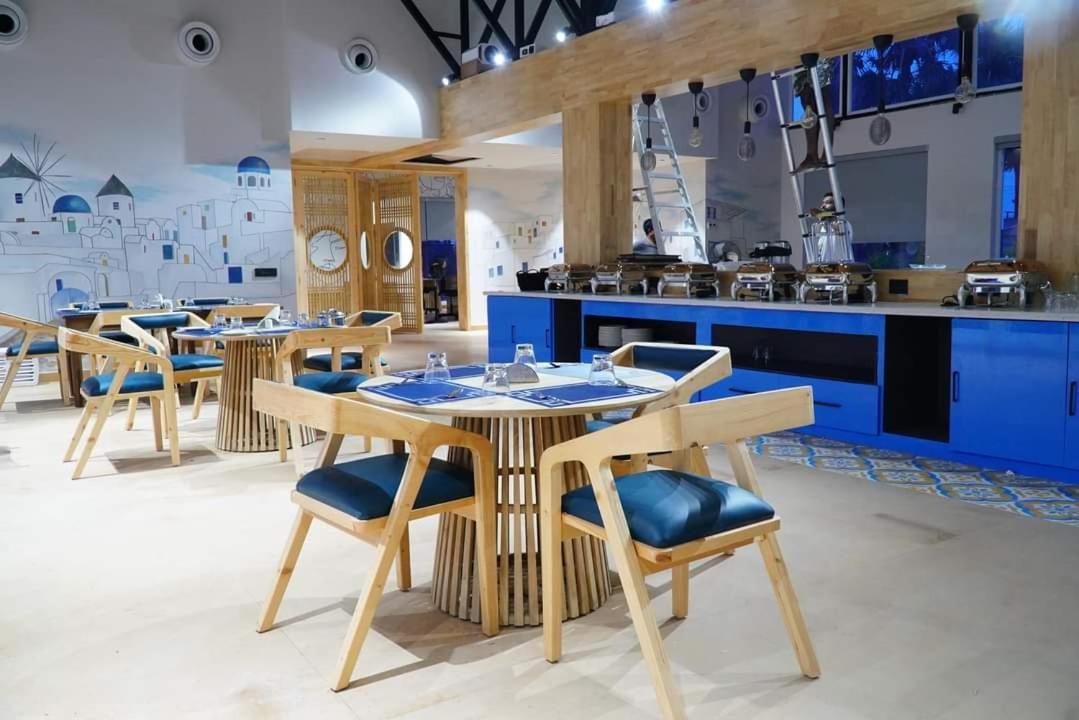 Chirala V Hotels And Resorts מראה חיצוני תמונה