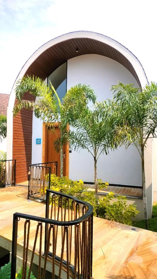 Chirala V Hotels And Resorts מראה חיצוני תמונה